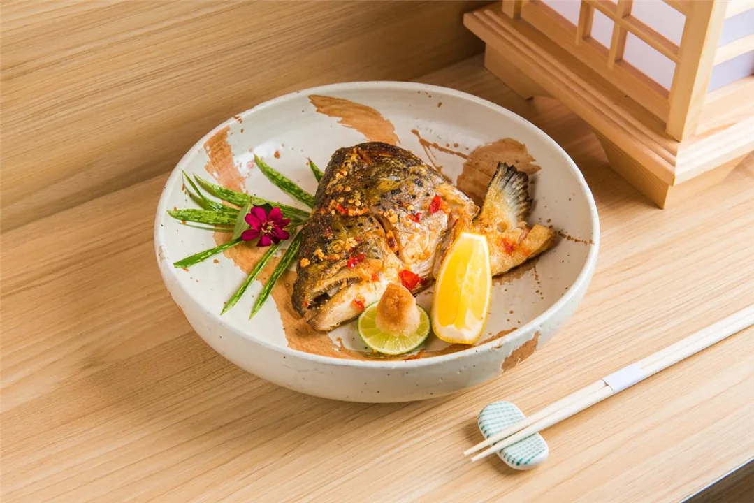 Spicy Salmon Head Shio